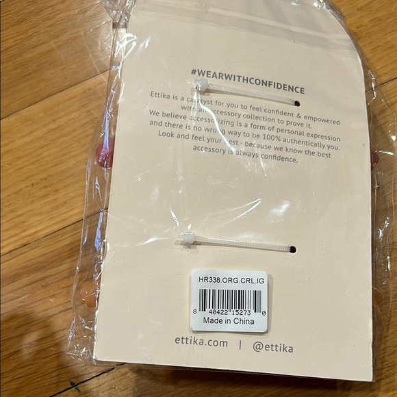 Ettika Pink and Orange Hair Clips - Picture 3 of 3